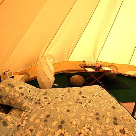מונטניאק Camping Arbre De Vie מראה חיצוני תמונה