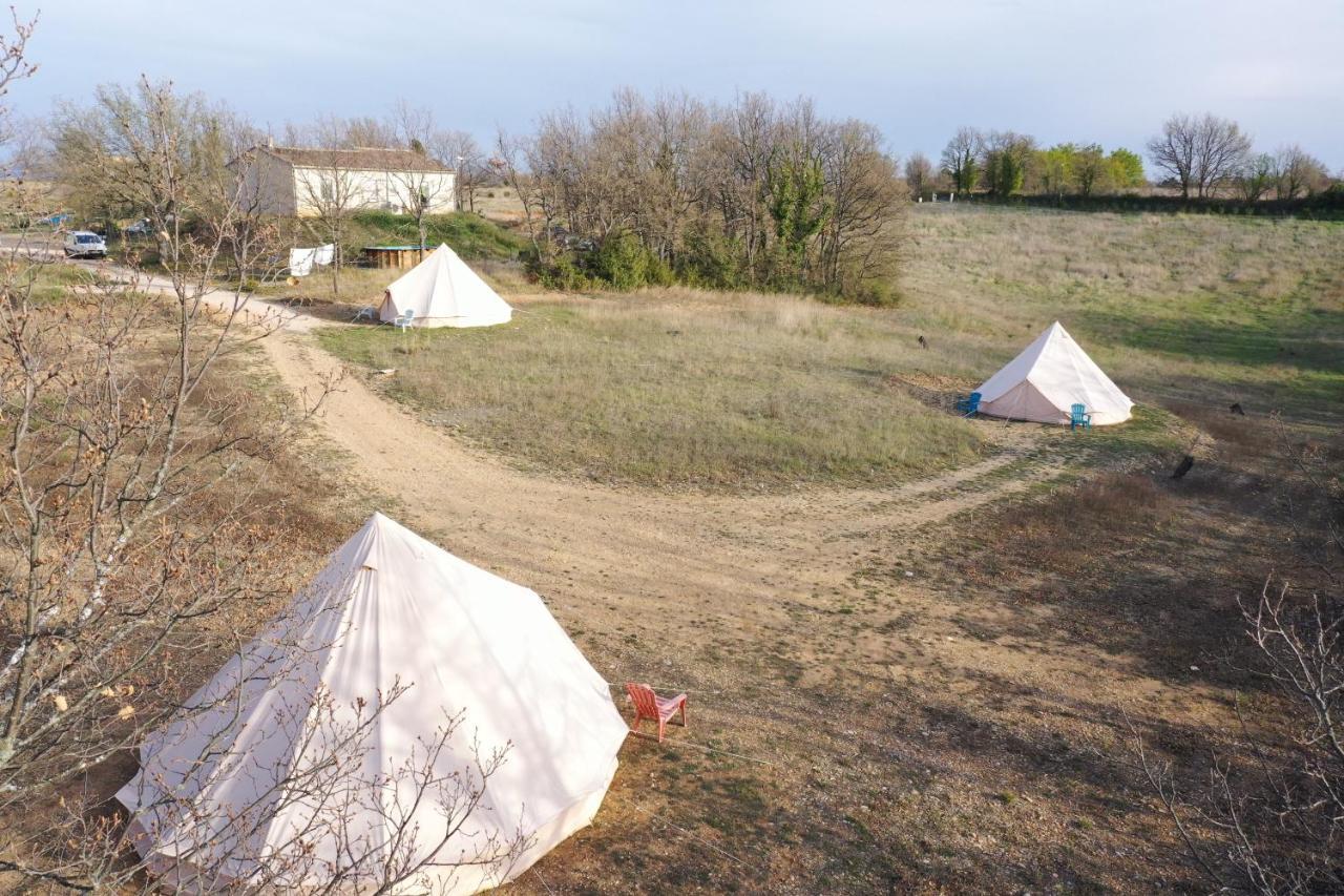 מונטניאק Camping Arbre De Vie מראה חיצוני תמונה