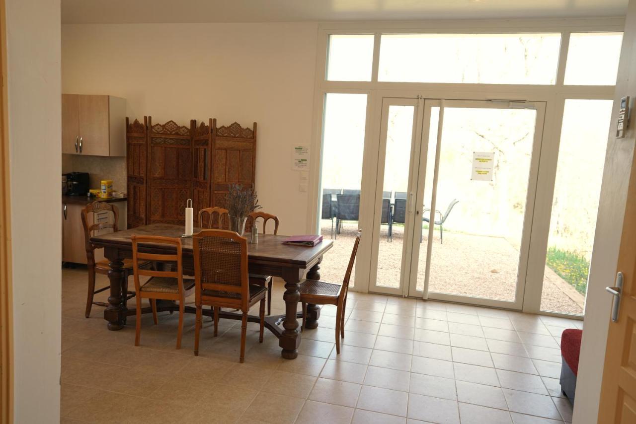 מונטניאק Camping Arbre De Vie מראה חיצוני תמונה