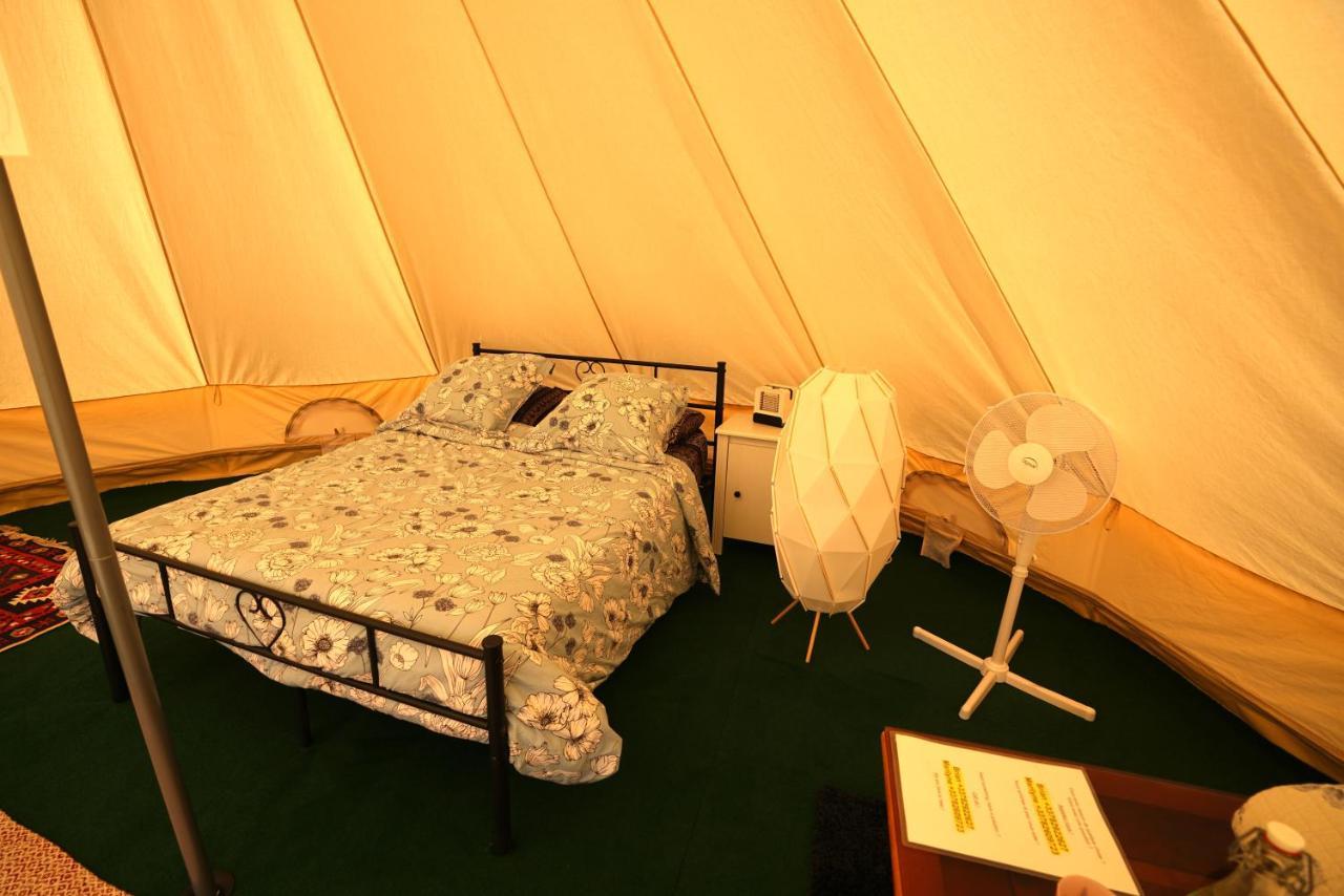 מונטניאק Camping Arbre De Vie מראה חיצוני תמונה